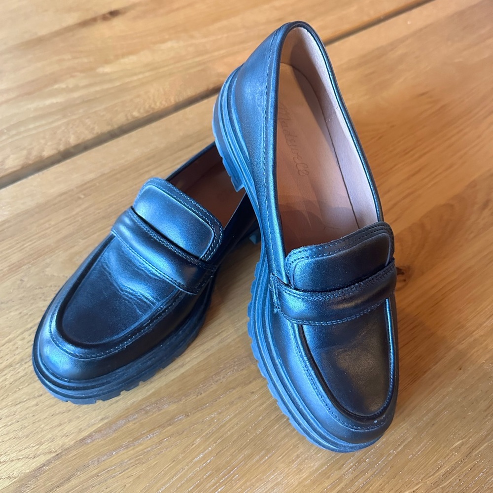 Madewell Bradley lugsole loafer in black leather 7.5